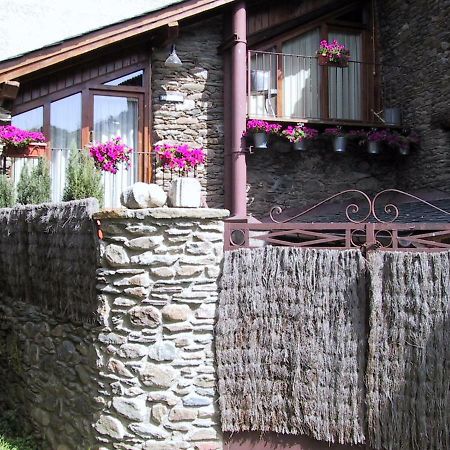 La Llupia Villa Isavarre Exteriör bild